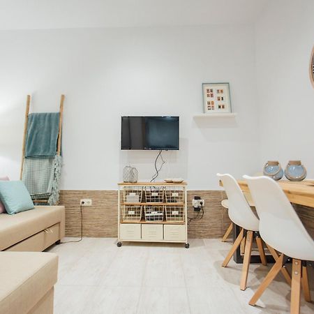 Ferienwohnung Beautiful And Cozy- 1Bd 1Bth- Arenal Center Sevilla Exterior foto