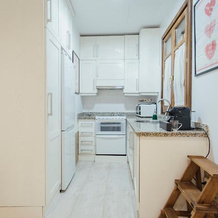 Ferienwohnung Beautiful And Cozy- 1Bd 1Bth- Arenal Center Sevilla Exterior foto